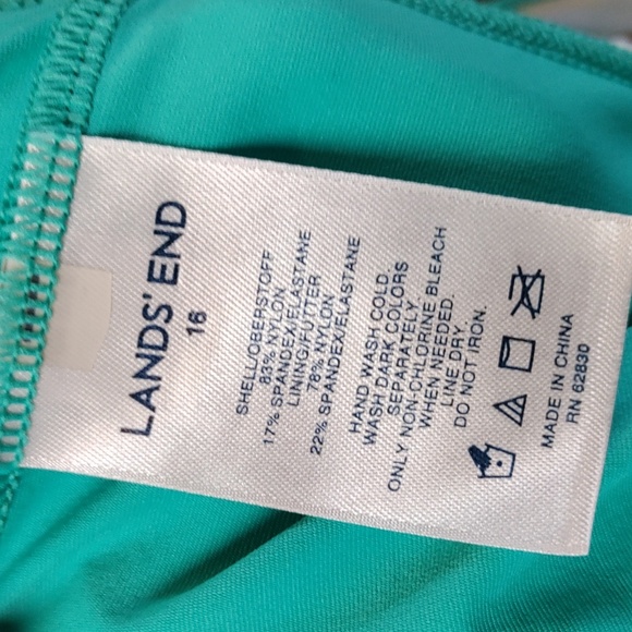 Lands'End women's plus size Tankini top only - Picture 4 of 7